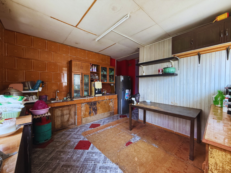 Rumah Teres 2 Tingkat di Taman Sri Tanjung, Dungun, Terengganu untuk Untuk Dijual - RM 230,000, Mac 2026 - Kitchen - PropertyGuru.com.my