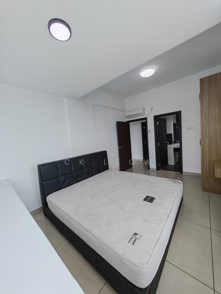 Service Residence for Sale at D'Inspire Residence (Inspira Bestari) - Ck Leow - Bedroom - PropertyGuru.com.my