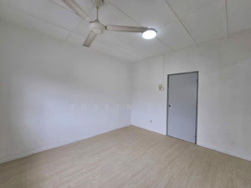 Pulai Indah Renovated Double Storey Terrace House for Sale untuk Untuk Dijual - RM 538,000, Mac 2026 - PropertyGuru.com.my