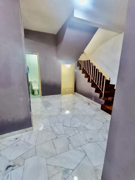 Cluster House for Sale in Bandar Tasik Puteri (Rawang) - Nazri Hassan - Interior - PropertyGuru.com.my