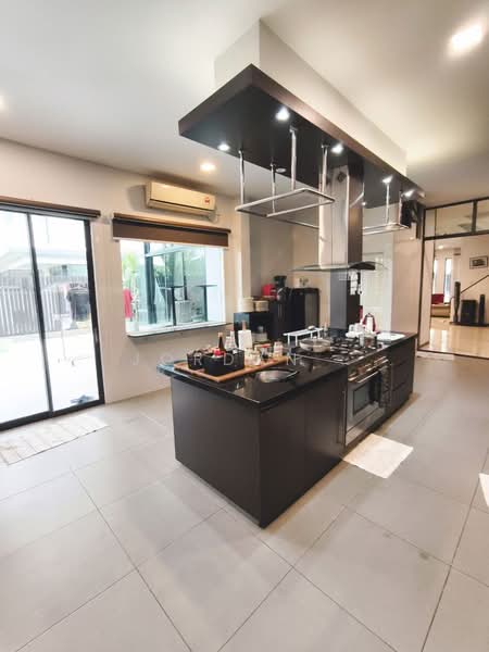 Semi-Detached House for Sale in Johor Bahru (Johor) - Jordan . - Kitchen - PropertyGuru.com.my
