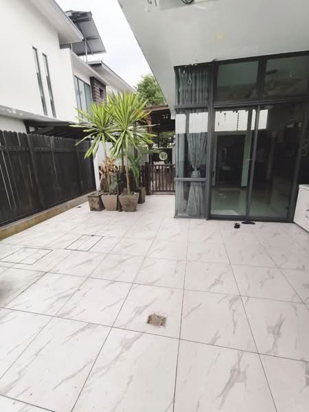 Semi-Detached House for Sale in Johor Bahru (Johor) - Jordan . - Exterior - PropertyGuru.com.my