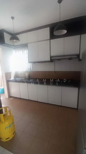 Mutiara Anggerik untuk Untuk Disewa - RM 1,697 /bulan, Mac 2026 - Kitchen - PropertyGuru.com.my