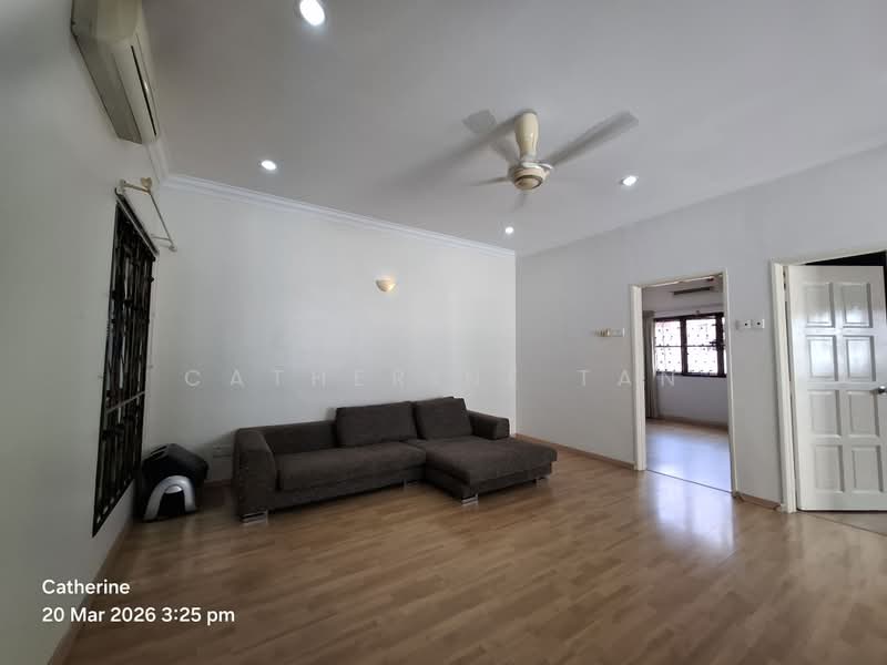 Rumah Teres 2 Tingkat untuk Disewa di Putra Heights (Subang Jaya) - Catherine Tan - Living Room - PropertyGuru.com.my