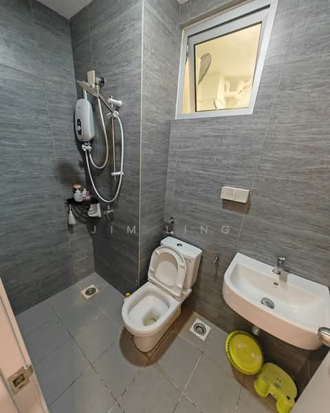 Gaya Resort Homes untuk Untuk Disewa - RM 1,600 /bulan, Mac 2026 - Bathroom - PropertyGuru.com.my