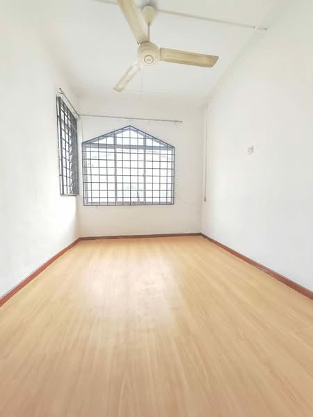 2-storey Terraced House for Sale in Saleng (Senai) - Ck Leow - PropertyGuru.com.my
