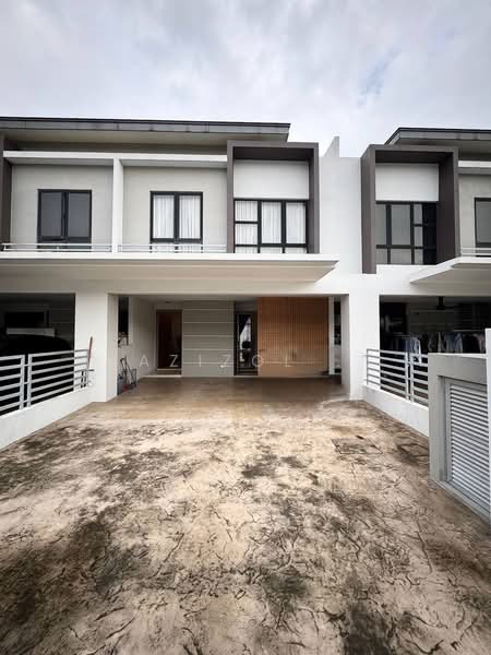 Maple Residence @ Laman View - 1