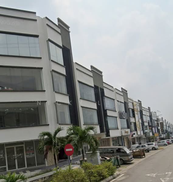 Shop for Sale in Taman Bukit Serdang (Seri Kembangan) - Nicky Ling - Exterior - PropertyGuru.com.my