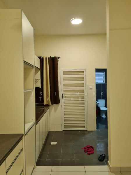 Bukit Bandaraya untuk Untuk Disewa - RM 2,600 /bulan, Mac 2026 - Kitchen - PropertyGuru.com.my