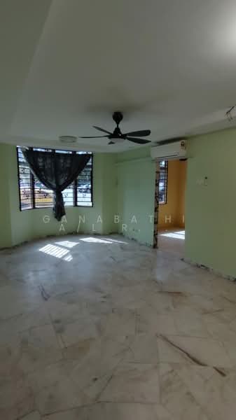 Apartment Seroja untuk Untuk Dijual - RM 300,000, Mac 2026 - Living Room - PropertyGuru.com.my