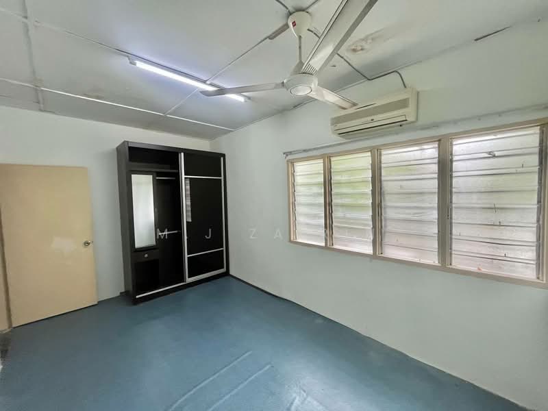 Taman Muda untuk Untuk Dijual - RM 350,000, Mac 2026 - Bedroom - PropertyGuru.com.my