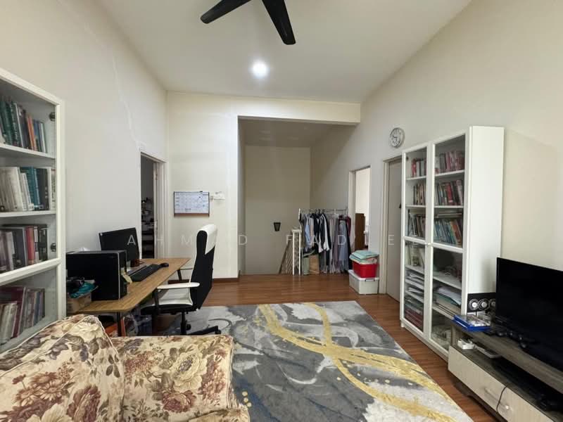 Semi-Detached House for Sale in Saujana Impian (Kajang) - Ahmad Fadlee - PropertyGuru.com.my