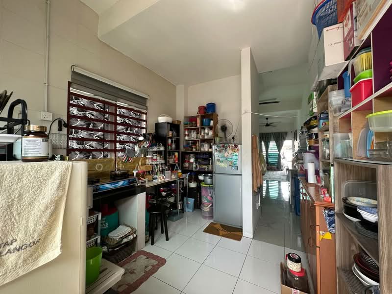 Taman Kinta Gopeng untuk Untuk Dijual - RM 225,000, Mac 2026 - Kitchen - PropertyGuru.com.my