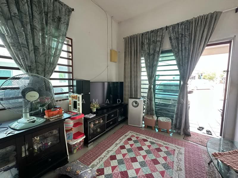 Taman Kinta Gopeng untuk Untuk Dijual - RM 225,000, Mac 2026 - Living Room - PropertyGuru.com.my