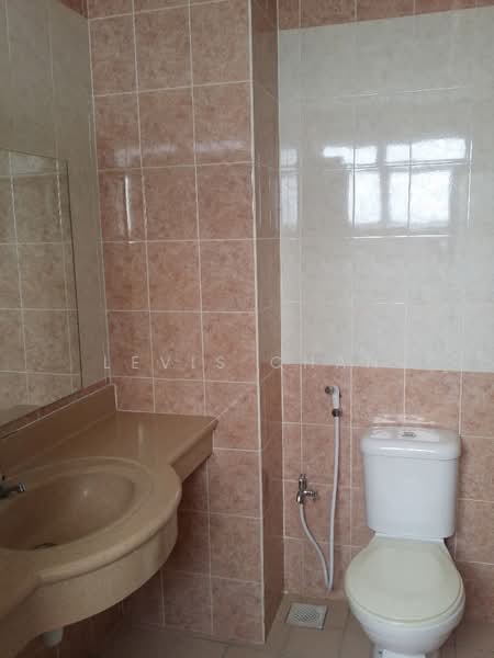 Greenview Residence untuk Untuk Disewa - RM 1,500 /bulan, Mac 2026 - Bathroom - PropertyGuru.com.my
