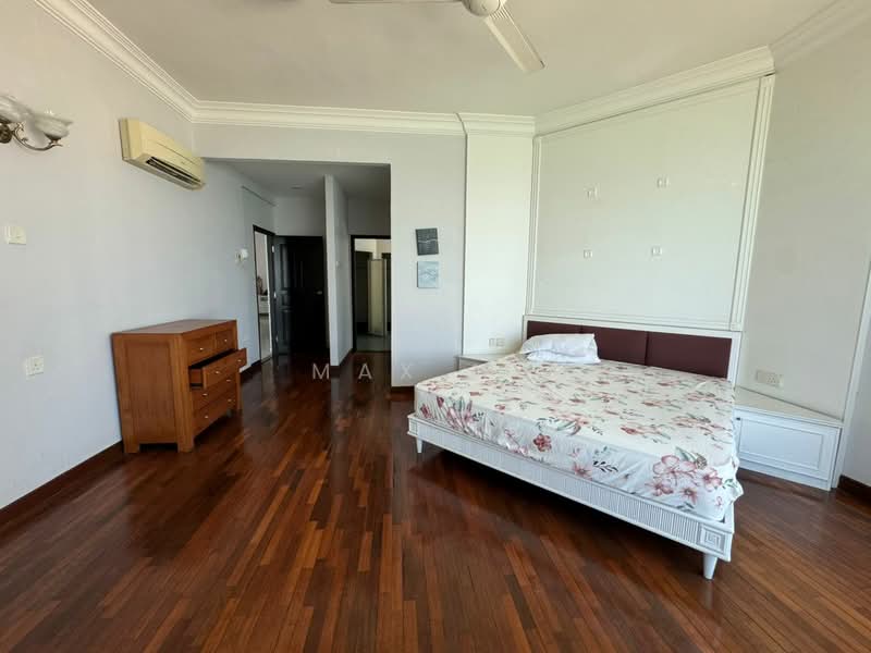 Gurney Beach Resort untuk Untuk Dijual - RM 2,050,000, Mac 2026 - Bedroom - PropertyGuru.com.my