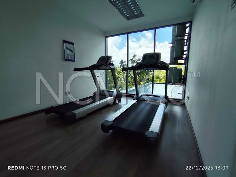 Crescent Bay Suites (Teluk Bayu) untuk Untuk Dijual - RM 302,000, Mac 2026 - Gym - PropertyGuru.com.my