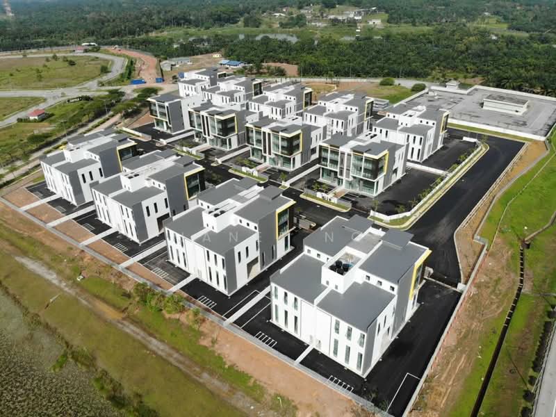 Serenia Industrial Park untuk Untuk Disewa - RM 19,500 /bulan, Mac 2026 - Exterior - PropertyGuru.com.my
