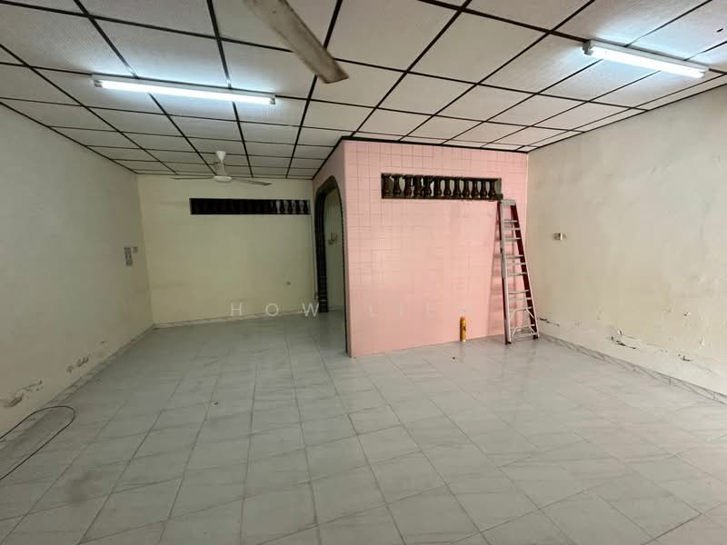 2-storey Terraced House for Sale in Taman Maju (Jasin) - How Liew - PropertyGuru.com.my