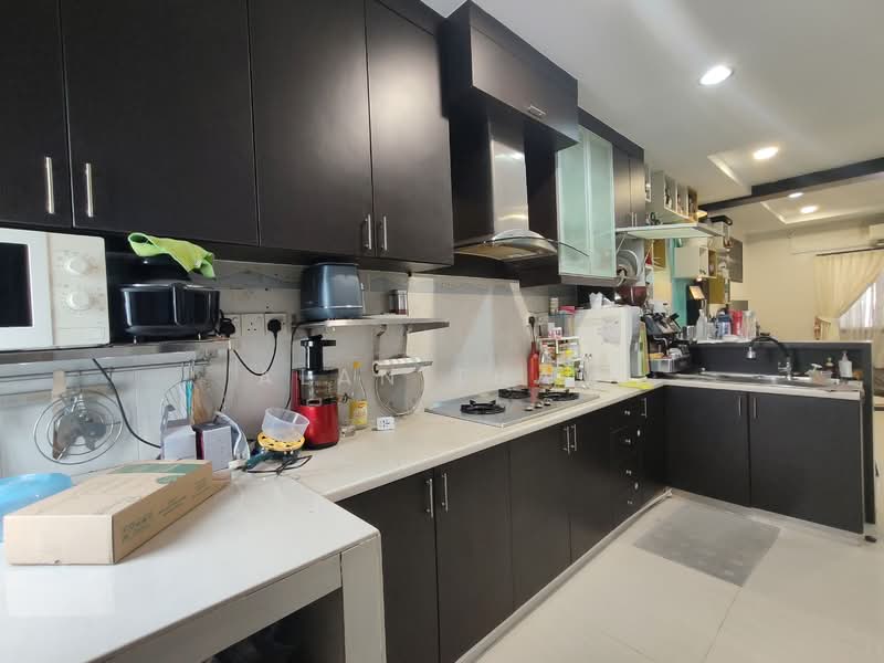 Taman Setia Indah untuk Untuk Dijual - RM 728,000, Mac 2026 - Kitchen - PropertyGuru.com.my