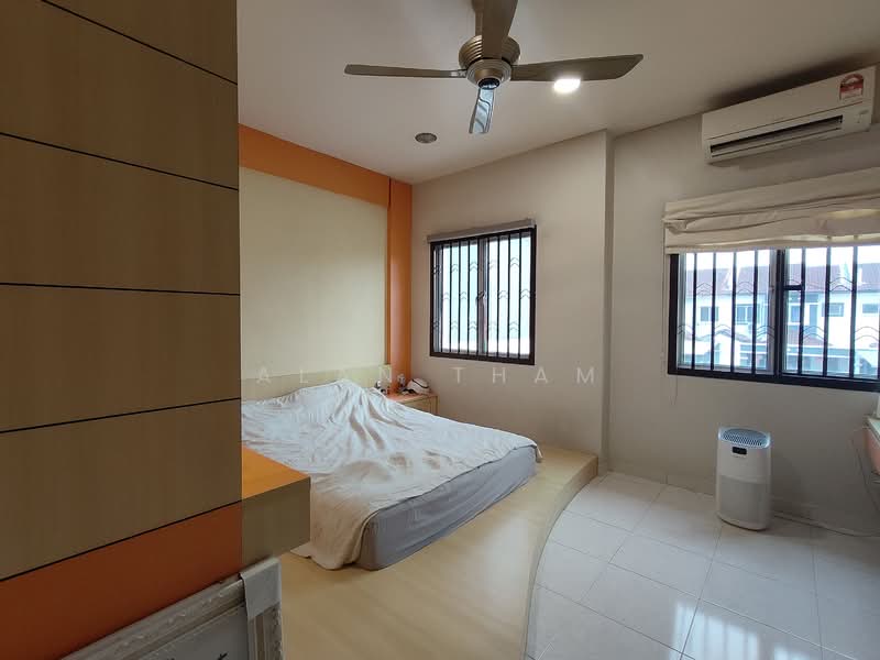 Taman Setia Indah untuk Untuk Dijual - RM 728,000, Mac 2026 - Bedroom - PropertyGuru.com.my