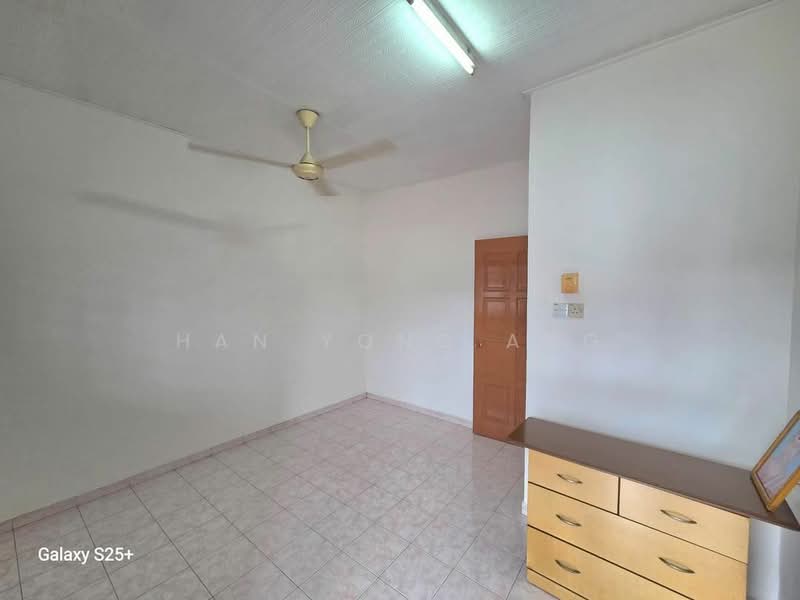 2-storey Terraced House for Sale in Taman Putri Kulai (Kulai) - Han Yong Ang - Interior - PropertyGuru.com.my