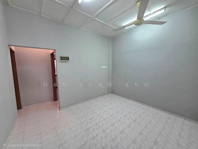 2-storey Terraced House for Sale in Taman Putri Kulai (Kulai) - Han Yong Ang - Interior - PropertyGuru.com.my