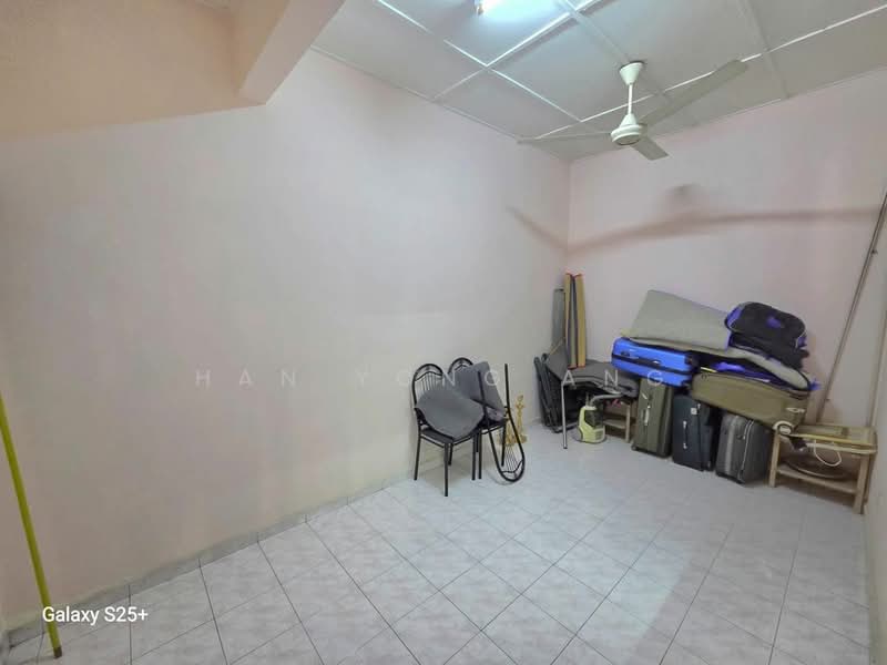 2-storey Terraced House for Sale in Taman Putri Kulai (Kulai) - Han Yong Ang - Interior - PropertyGuru.com.my