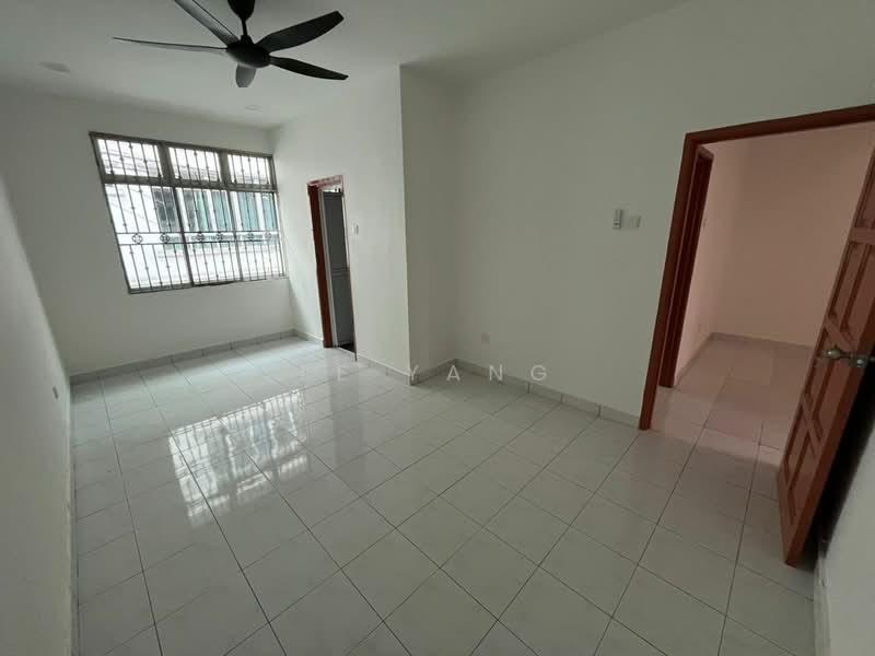2-storey Terraced House for Sale in Taman Seri Orkid (Skudai) - Le Yang - Interior - PropertyGuru.com.my