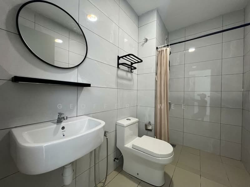 Service Residence for Rent at Amber Cove - Geoffery Wee - Bathroom - PropertyGuru.com.my