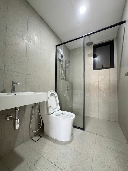 Service Residence for Sale at Alira @ Metropark Subang - Gizelle Chen - Bathroom - PropertyGuru.com.my