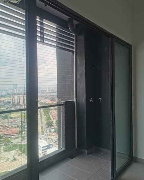 Service Residence for Sale at Aera Residence - SAM KIAT - Balcony - PropertyGuru.com.my