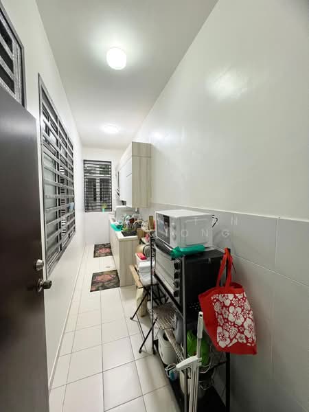2-storey Terraced House for Sale in Setia Tropika (Johor Bahru) - Nelson Tan Poh Kiong - Kitchen - PropertyGuru.com.my