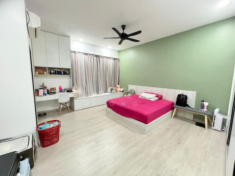 2-storey Terraced House for Sale in Setia Tropika (Johor Bahru) - Nelson Tan Poh Kiong - Bedroom - PropertyGuru.com.my