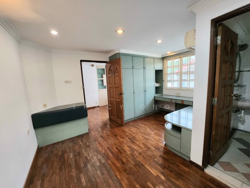 Semi-Detached House for Sale in Taman Pelangi (Johor Bahru) - Tracy Ong - Study - PropertyGuru.com.my