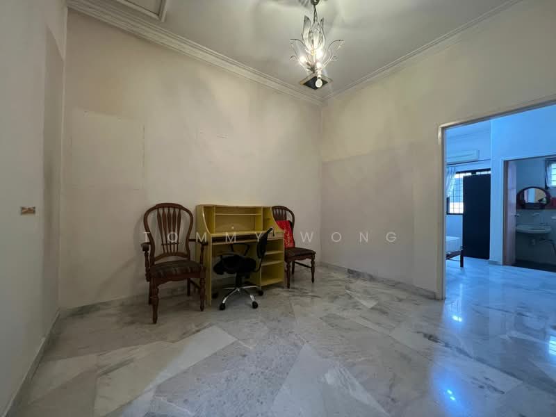 Sungai Long untuk Untuk Dijual - RM 700,000, Mac 2026 - Study - PropertyGuru.com.my