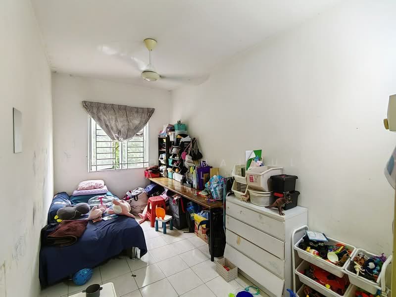 Apartment for Sale at Casa Riana - Mohd Khairul Amilin - Bedroom - PropertyGuru.com.my
