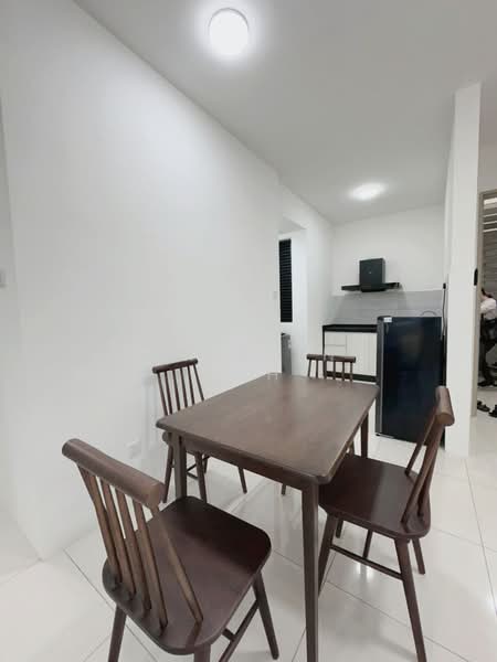 Vivo Executive Apartment untuk Untuk Disewa - RM 1,400 /bulan, Mac 2026 - Dining Room - PropertyGuru.com.my