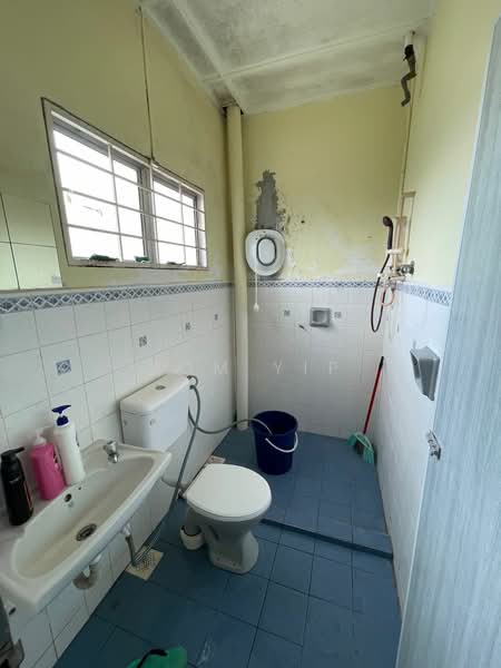 Rawang Perdana untuk Untuk Dijual - RM 388,000, Mac 2026 - Bathroom - PropertyGuru.com.my