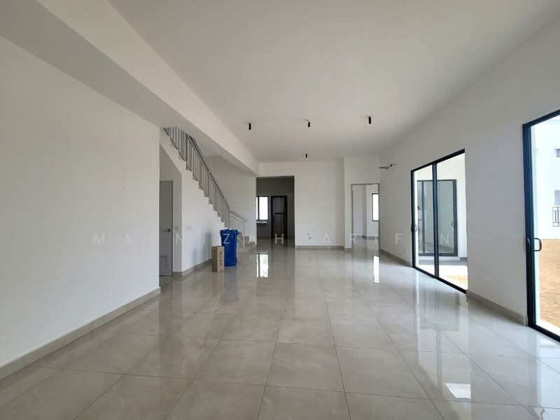 2-storey Terraced House for Rent in Telok Panglima Garang (Selangor) - Masnizah Arifin - Living Room - PropertyGuru.com.my