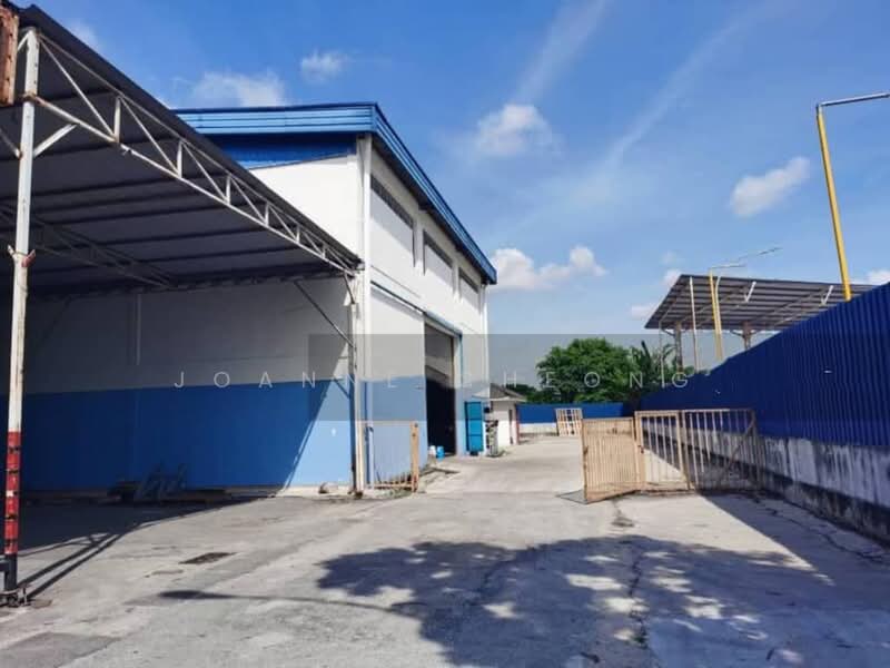 Detached Factory for Rent in Balakong (Selangor) - Joanne Cheong - Exterior - PropertyGuru.com.my