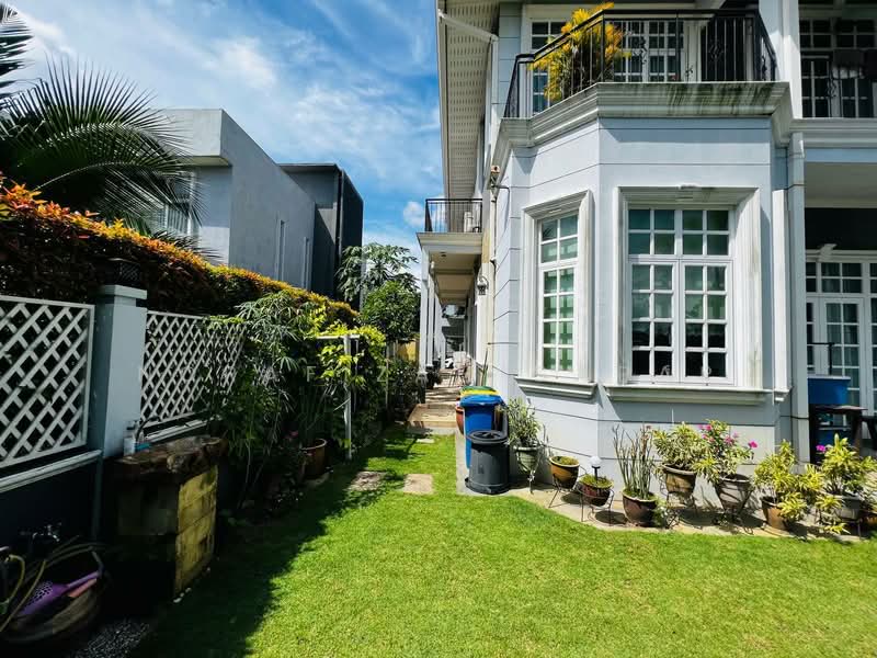 Bungalow for Sale in Perdana Lakeview East (Cyberjaya) - NoraFizah Gapar - Exterior - PropertyGuru.com.my