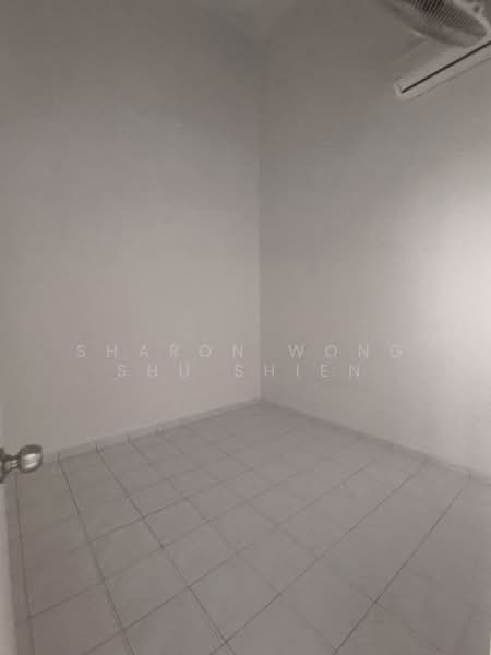 1-storey Terraced House for Sale in Taman Universiti (Skudai) - Sharon Wong Shu Shien - Interior - PropertyGuru.com.my