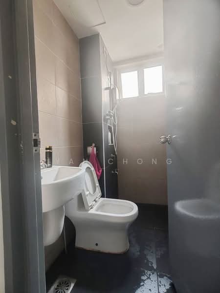 Service Residence for Rent at D'Putra Suites - Ryan Chong - Bathroom - PropertyGuru.com.my
