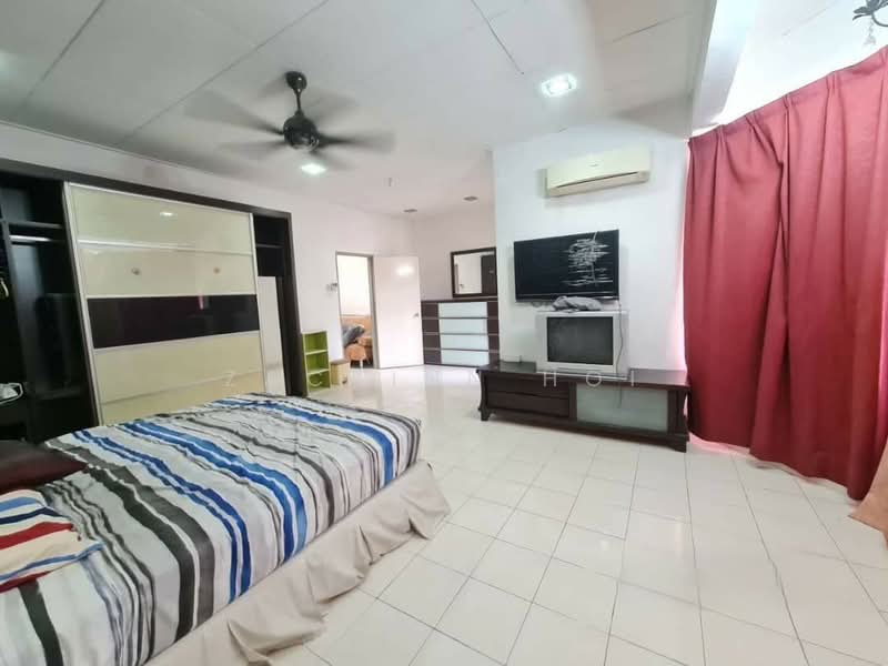 Available Now Furnished & Fully Renovated 2 Sty Bandar Botanic Klang untuk Untuk Disewa - RM 2,200 /bulan, Mac 2026 - PropertyGuru.com.my
