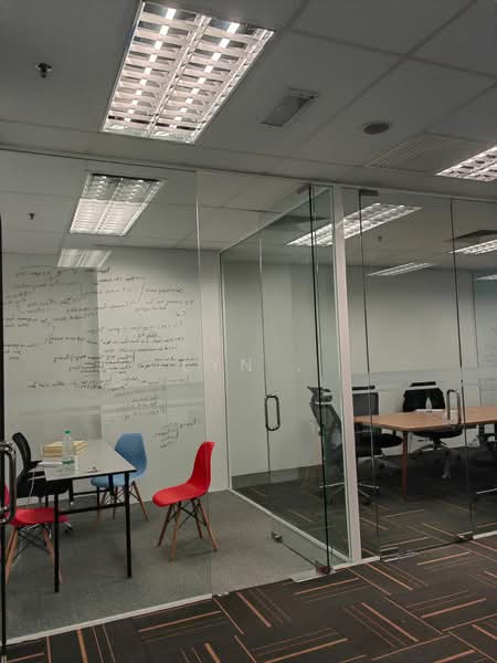 Strata Office Suites @ KL Eco City untuk Untuk Disewa - RM 8,500 /bulan, Mac 2026 - Interior - PropertyGuru.com.my