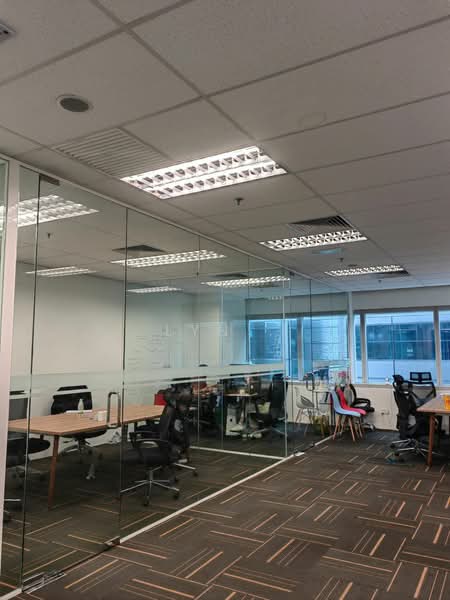 Strata Office Suites @ KL Eco City untuk Untuk Disewa - RM 8,500 /bulan, Mac 2026 - Interior - PropertyGuru.com.my