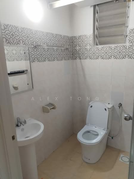 Vista Pinggiran Apartment untuk Untuk Disewa - RM 1,900 /bulan, Mac 2026 - Bathroom - PropertyGuru.com.my
