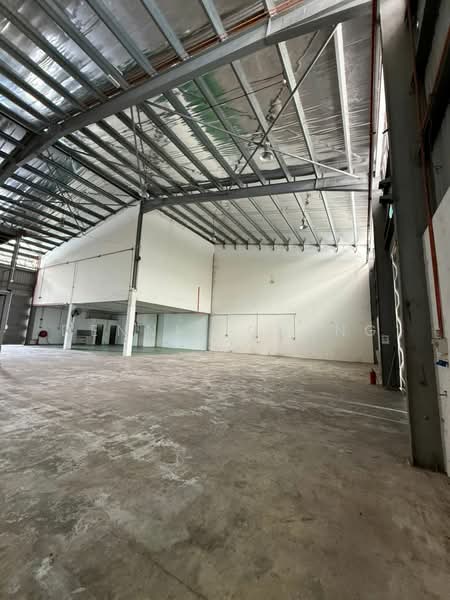 Kilang Berkembar untuk Dijual di Kawasan Perindustrian Bukit Serdang (Seri Kembangan) - Dennis Chang - Interior - PropertyGuru.com.my