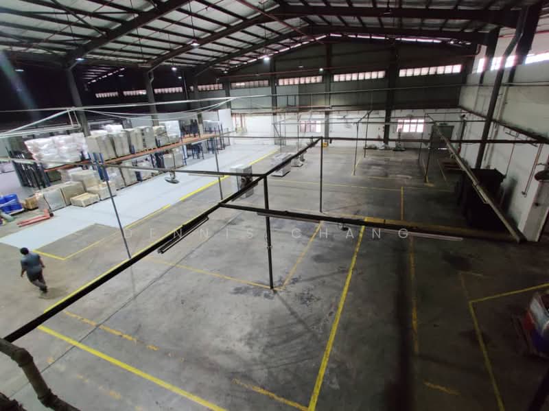 Semi-D Factory for Sale in Kawasan Perindustrian Bukit Serdang (Seri Kembangan) - Dennis Chang - Interior - PropertyGuru.com.my